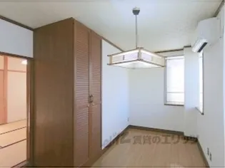 第二Nビル【2階】の寝室