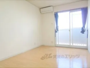 サンシティ長浜【B205号室】の寝室