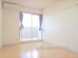 サンシティ長浜【B205号室】の寝室