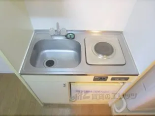 レオパレスナップアネックス【104号室】のキッチン