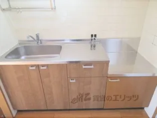 ラ・セゾン【303号室】のキッチン