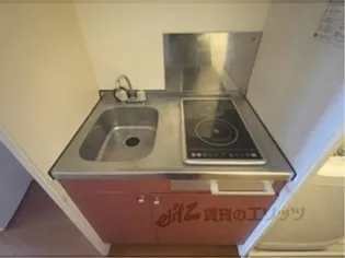 レオパレスアルモニ?【2階】のキッチン