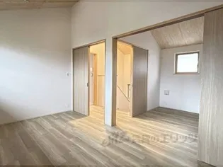 GOMON MOMOYAMA【S-102号室】の寝室