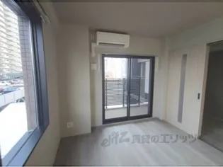 ベルヴィ石山【505号室】の玄関