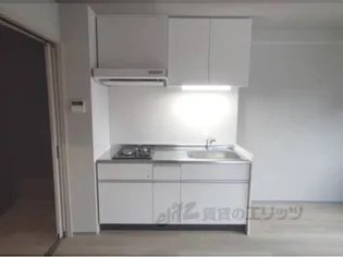 ベルヴィ石山【702号室】の寝室