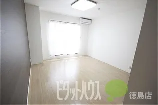 ビクトリーロード【205号室】の外観