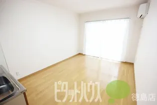 希林館【306号室】の外観