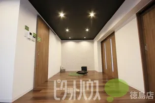 メゾンエトワールの画像