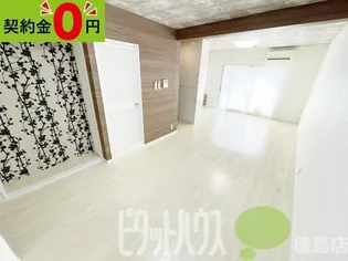 ドゥエル新蔵【3階】の外観