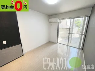 LeBlanche【107号室】の外観