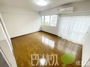 ビルドエポック【2階】の外観