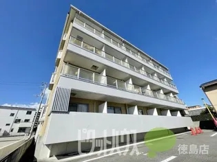 ハッピールーツ沖浜【4階】の外観