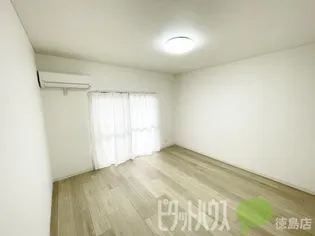 コーポレインボー【1階】の外観