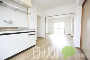 沖浜コーポ【306号室】の外観