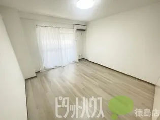 ヴィランドリー【207号室】の外観