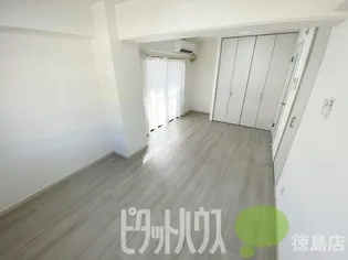 プレシオン南昭和【301号室】の外観