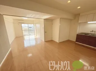 オリエンタルハイツの画像