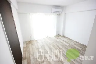 プレシオン南昭和【208号室】の外観