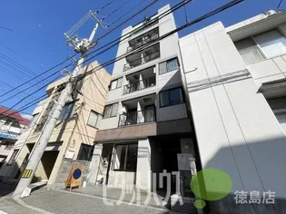 ピアネージュ徳島【401号室】の外観