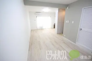 ドゥエル新蔵の画像