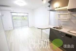 メゾンオレンジ3A【105号室】の外観