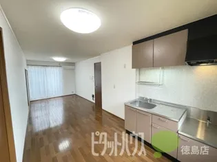 レトア三軒屋の画像