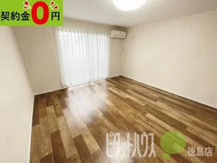 グリーンカーサ【2階】の外観