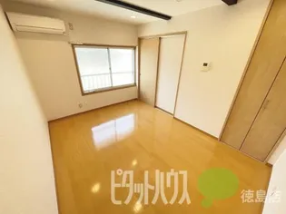 上地荘【4-2号室】の間取り