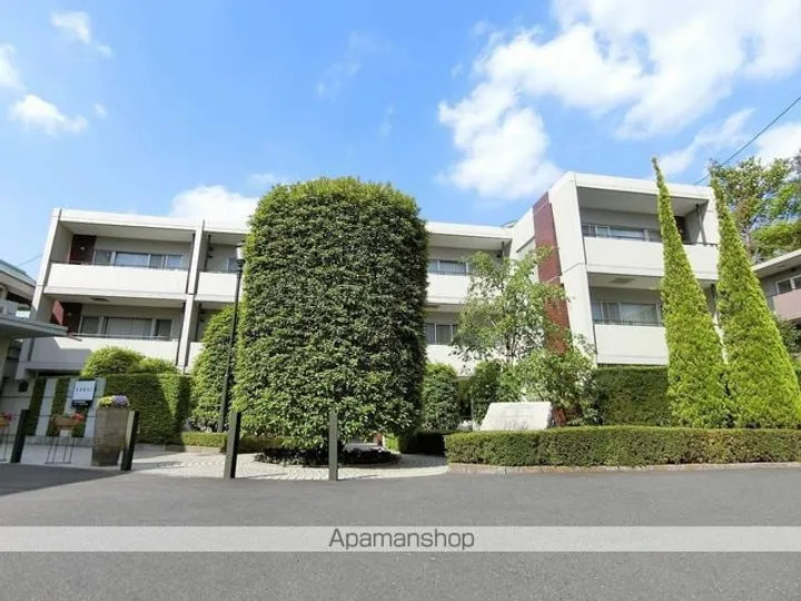 第3ゼルコバマンションの画像