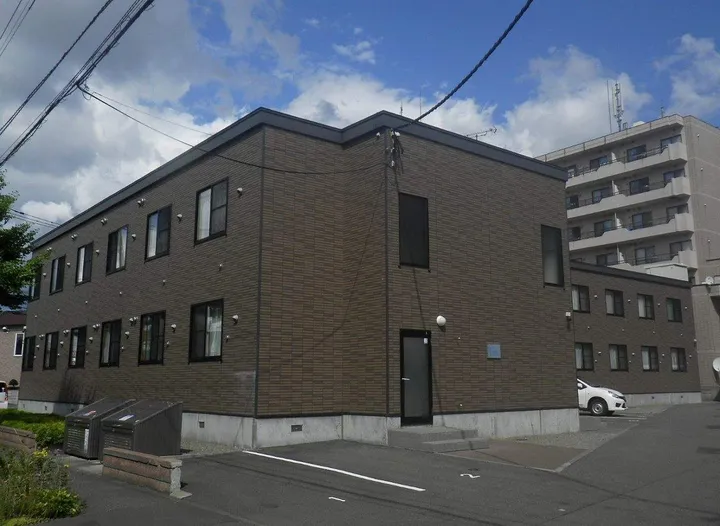 レオパレスアルヘナの画像