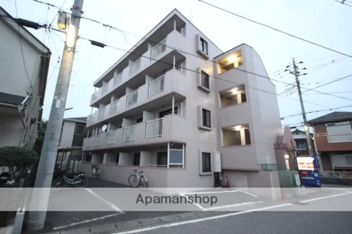 J&Bマンションの画像