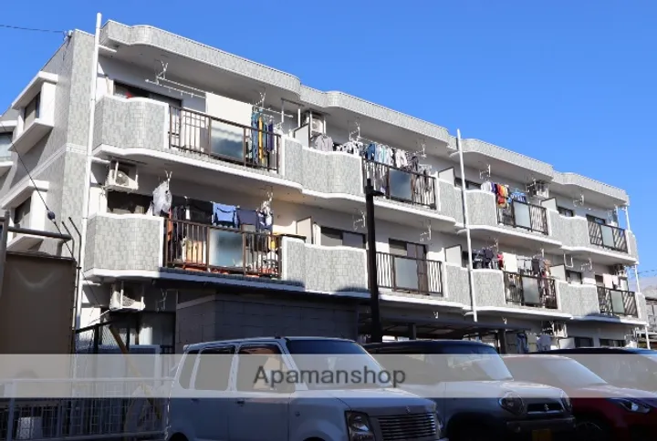 ウィスタリアの画像