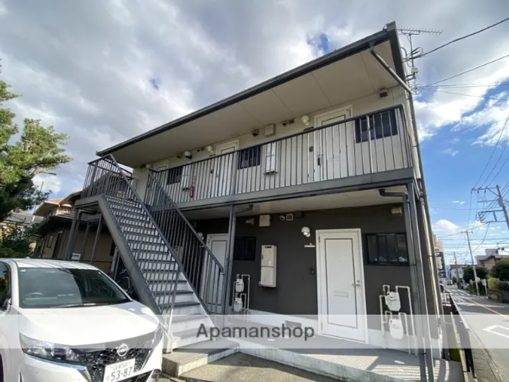 ジュネスコートの画像