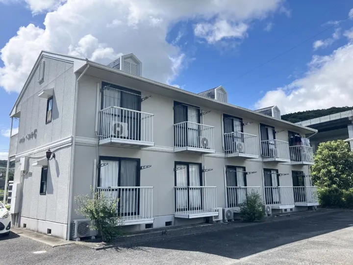 メイゾンベルサ C棟の画像