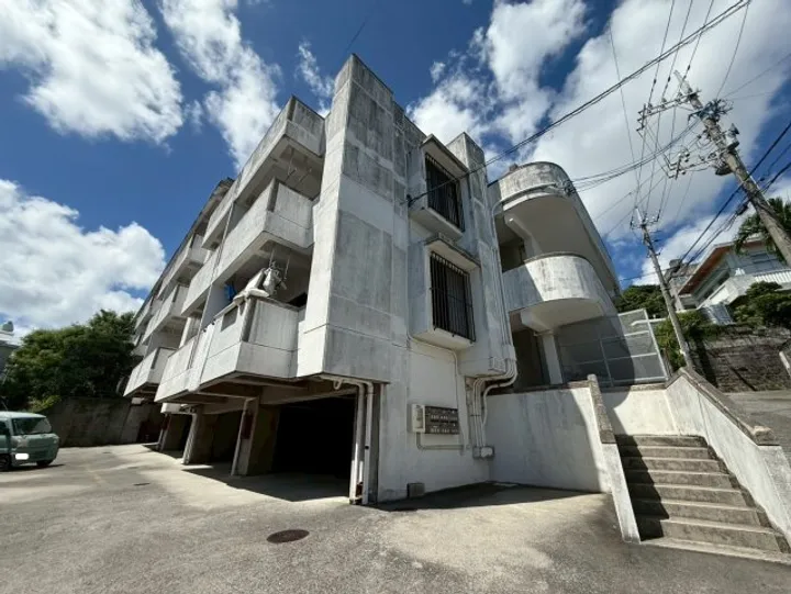 グレイスハイム城間の画像