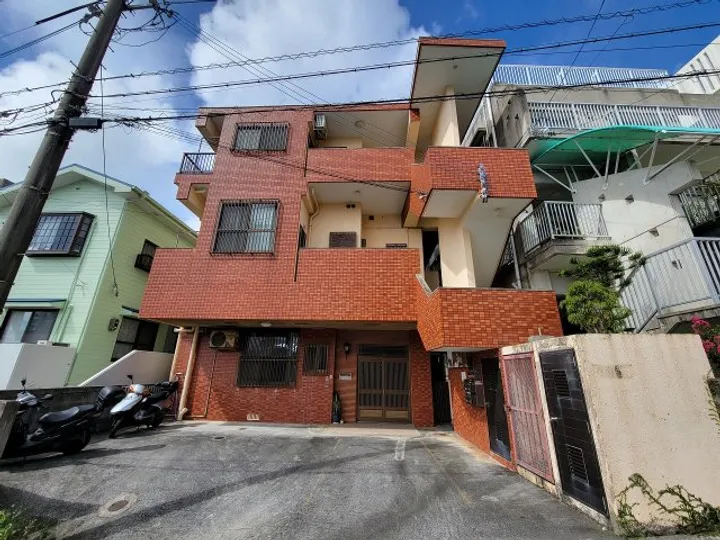 コーポ国場の画像