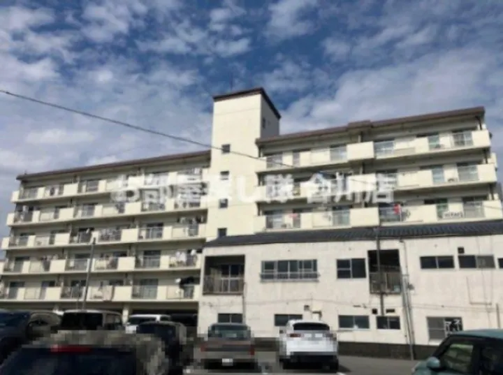 マルホビルの画像