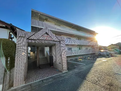 ファミリアールの画像