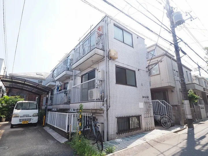 シャトル ビラの画像