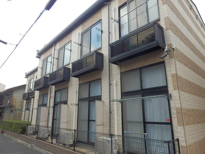 レオパレスLOVIN IIの画像