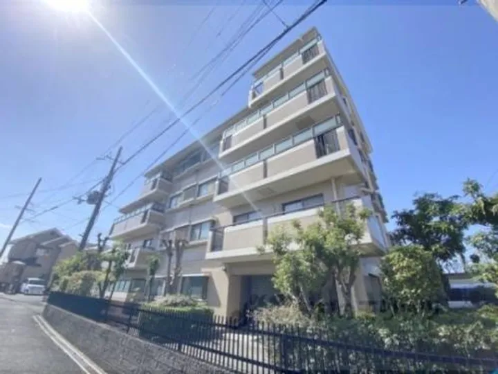 フォルムあやめ池の画像