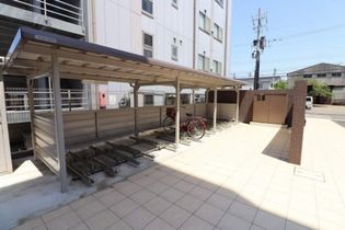 賃貸スモッカ クレマチス 金沢駅 金沢市直江町 の賃貸マンション 対象者全員に家賃1か月分キャッシュバック 賃貸スモッカ クレマチス 金沢駅 金沢市直江町 の賃貸マンション 対象者全員に家賃1か月分キャッシュバック
