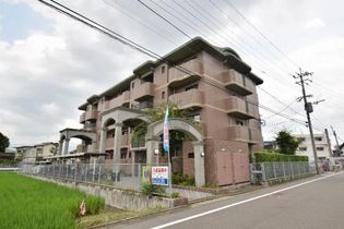 福岡県福岡市博多区井相田3丁目の賃貸マンション
