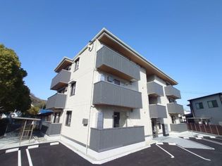 広島県三原市西野1の賃貸アパート