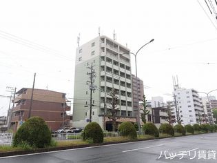1DK・栄生 徒歩3分・駐車場あり・インターネット対応の賃貸