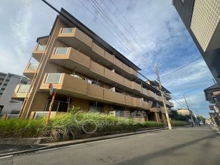 大阪府吹田市長野西の賃貸マンション