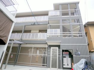 京都府京都市伏見区深草西出町の賃貸アパート