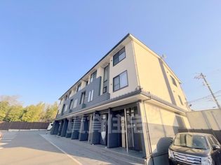 京都府京都市伏見区深草大亀谷東久宝寺町の賃貸アパート