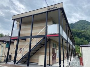 岡山県高梁市落合町近似の賃貸アパート