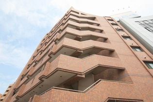 岡山県岡山市北区清輝本町の賃貸マンション